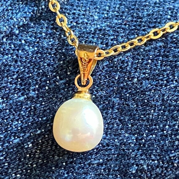 18K Gold Plated Genuine Pearl Pendant - Picture 1 of 15